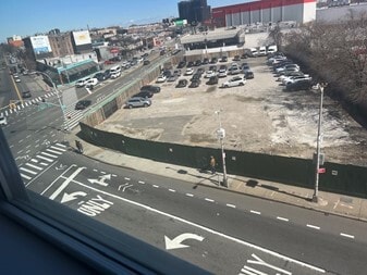 4040 Northern Blvd, Long Island City, NY à louer - Photo de l’immeuble – Image 2 sur 13