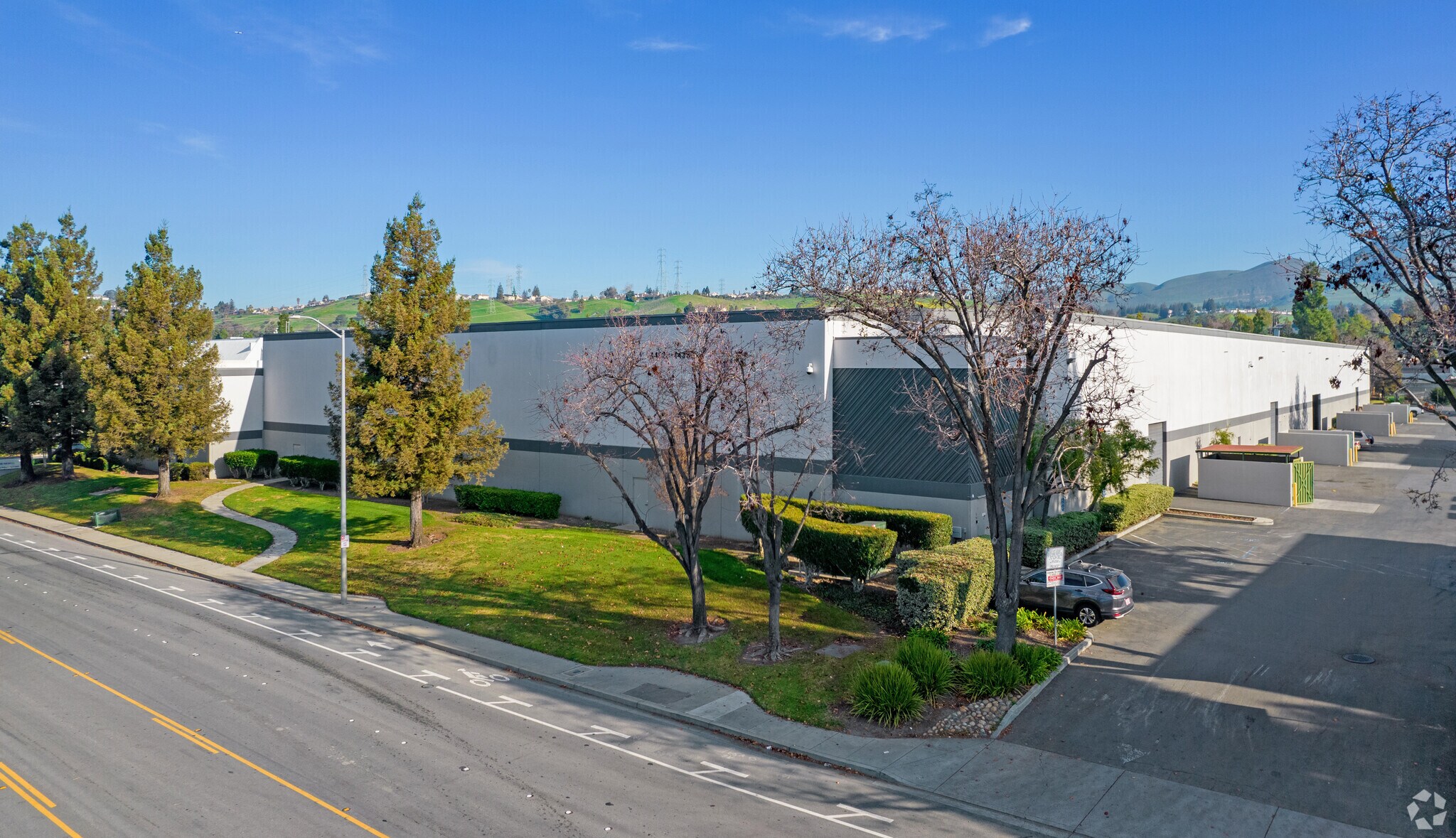 44320-44380 Osgood Rd, Fremont, CA à louer Photo principale– Image 1 sur 7