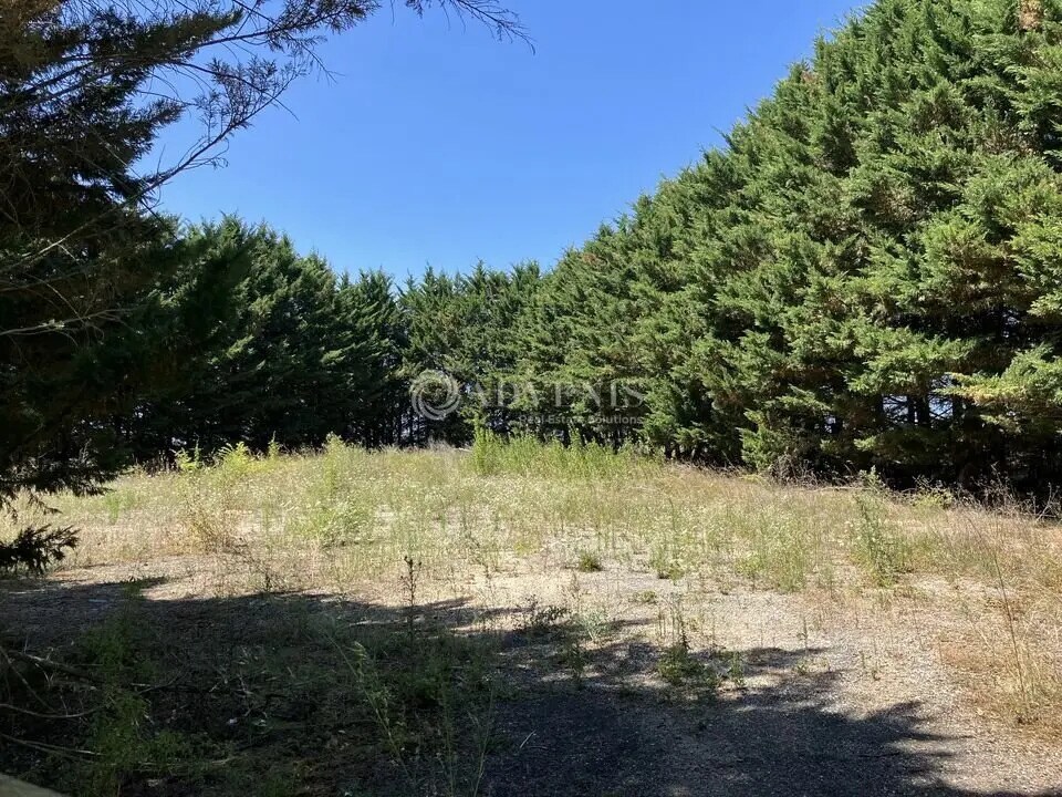 Terrain dans Trouy à vendre Plan de site– Image 1 sur 2