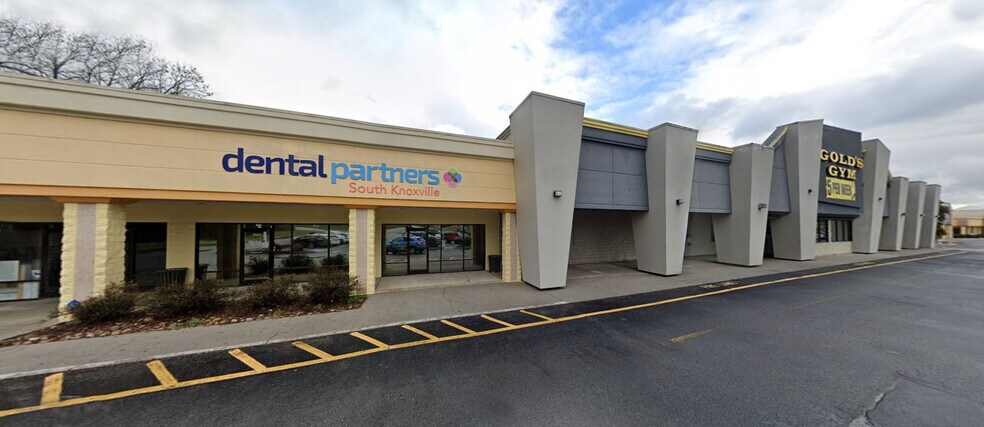 6506-6522 Chapman Hwy, Knoxville, TN à louer - Photo de l’immeuble – Image 2 sur 4