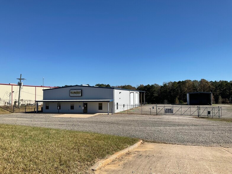 211 Corporate Dr, Sibley, LA à louer - Photo de l’immeuble – Image 3 sur 17