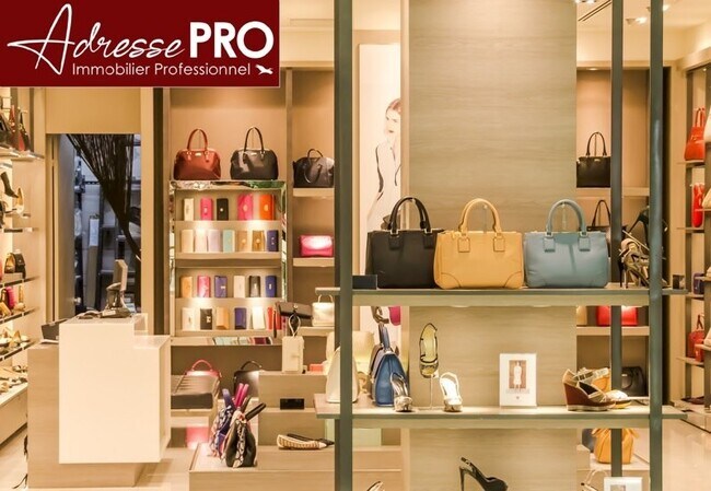 Plus de détails pour Local commercial à vendre