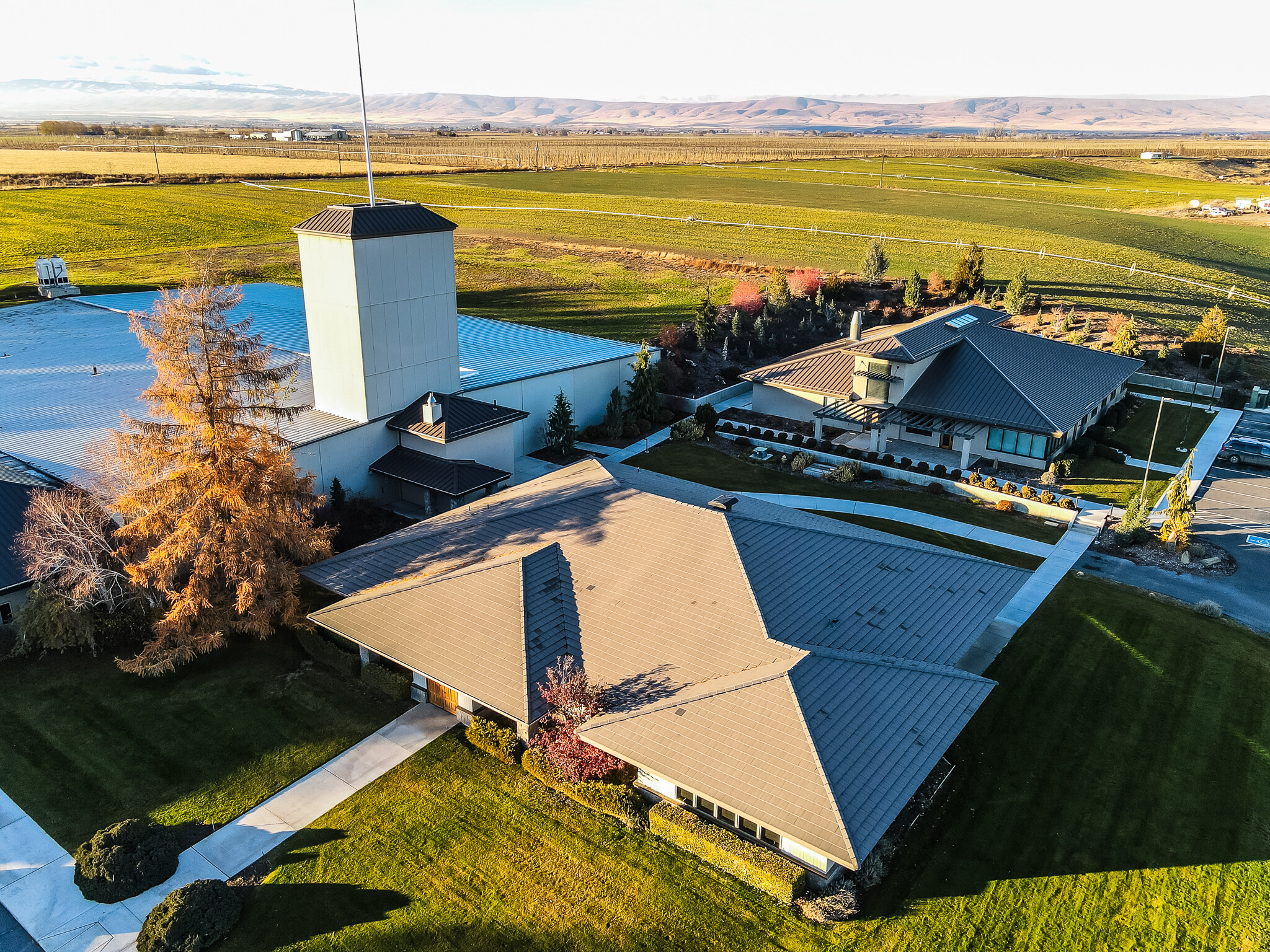 11793 Fort Rd, White Swan, WA à vendre Photo de l’immeuble– Image 1 sur 29