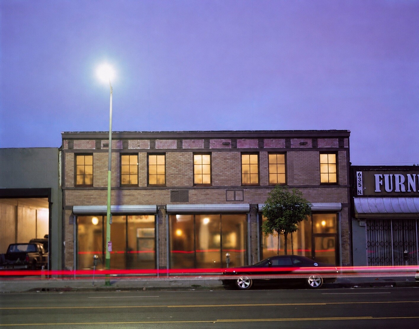 629 N Western Ave, Los Angeles, CA à louer Photo de l’immeuble– Image 1 sur 34