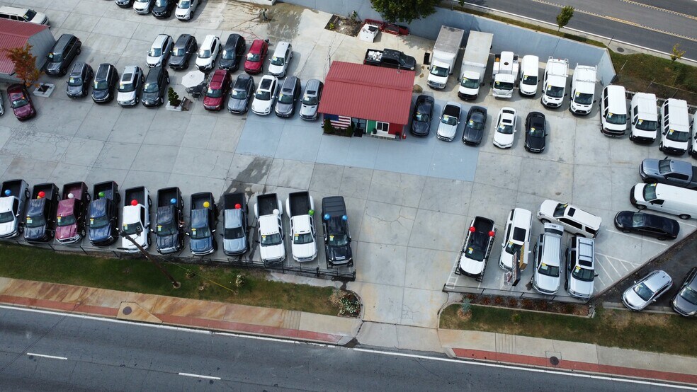 6020 Buford Hwy, Atlanta, GA à vendre - Photo de l’immeuble – Image 3 sur 6