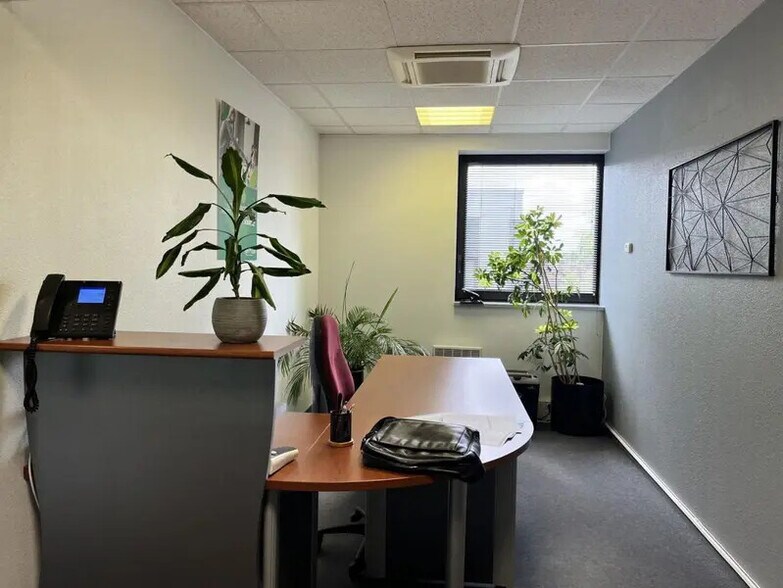 Bureau dans Cesson-Sévigné à louer - Photo intérieure – Image 2 sur 8