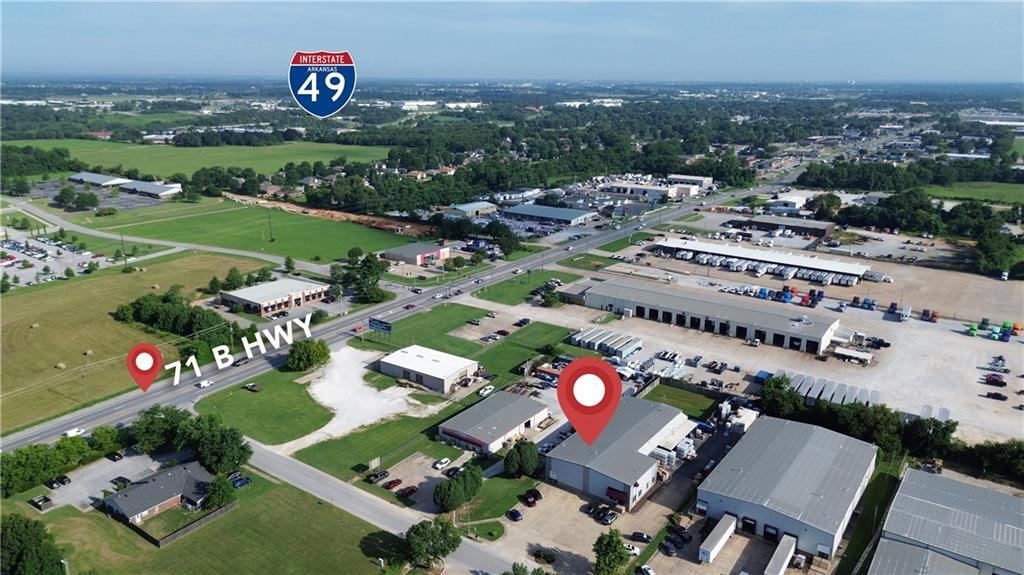 120 Commercial Ave, Lowell, AR à vendre Aérien– Image 1 sur 28