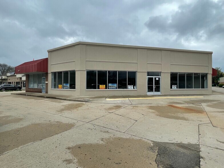 50940-50984 Shelby Rd, Utica, MI à louer - Photo de l’immeuble – Image 2 sur 3