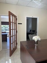 550 Sylvan Ave, Englewood Cliffs, NJ à louer Photo de l’immeuble– Image 2 sur 5