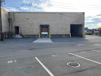 Plus de détails pour 1966 Broadhollow Rd, Farmingdale, NY - Industriel/Logistique à louer