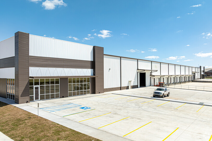 2030 Rue Sucre, Suite 100, Luling, LA à louer - Photo de l’immeuble – Image 1 sur 22