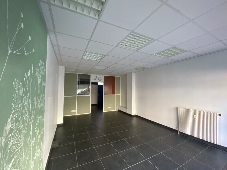 Local commercial dans Chalon-sur-Saône à vendre - Photo intérieure – Image 1 sur 6