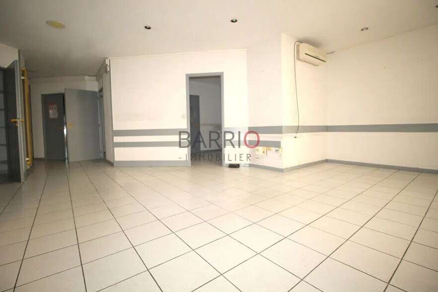 Local commercial dans Port-Vendres à vendre - Photo intérieure – Image 3 sur 8