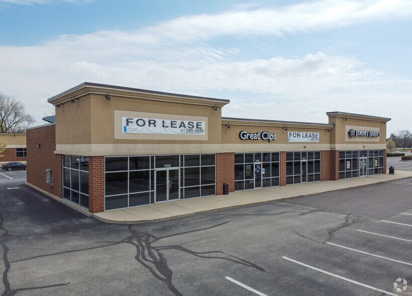 7002 Lake Plaza Dr, Indianapolis, IN à vendre - Photo principale – Image 1 sur 3