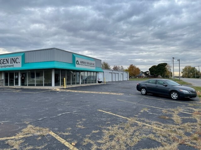 1126 E Napier Ave, Benton Harbor, MI à vendre - Photo de l’immeuble – Image 2 sur 3