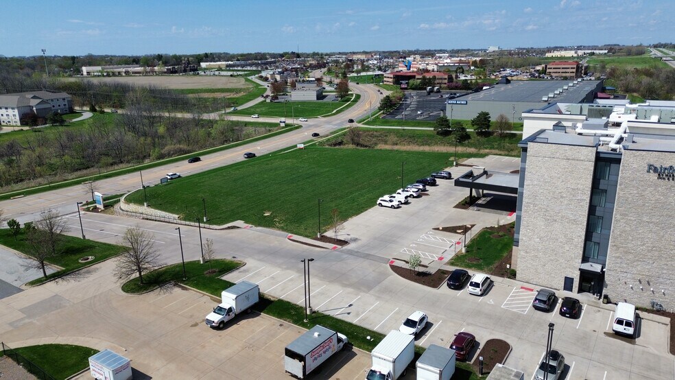 4200 Elmore Ave, Davenport, IA à vendre - Photo de l’immeuble – Image 3 sur 3