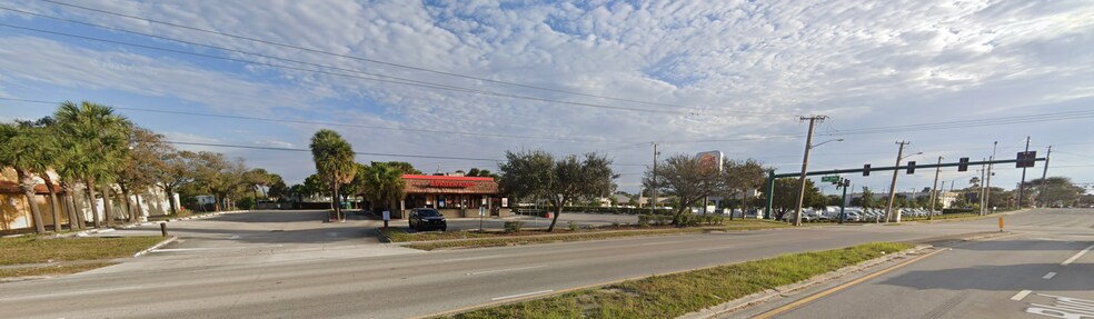 2829 Northlake Blvd, Lake Park, FL à vendre - Photo de l’immeuble – Image 2 sur 6