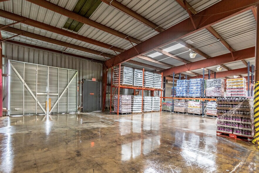 10511 Wetmore Rd, San Antonio, TX à louer - Photo intérieure – Image 2 sur 13