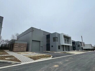 Plus de détails pour Local d'activités à louer