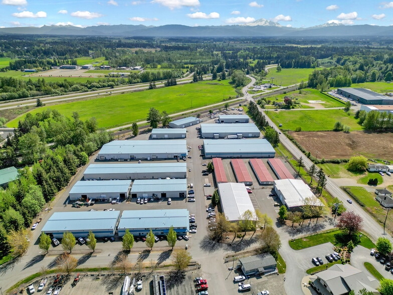 6920 Salashan Pky, Ferndale, WA à louer - Photo principale – Image 1 sur 9