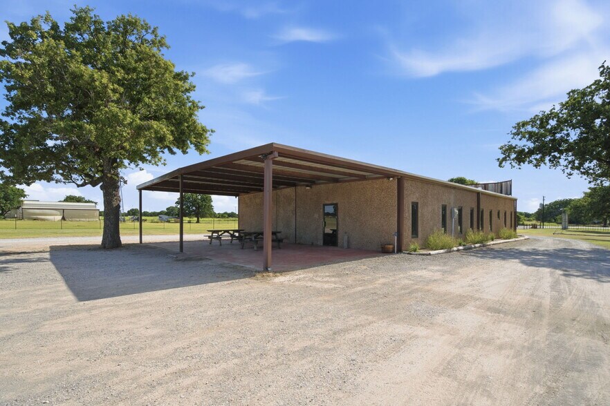 4711 S Highway 281, Mineral Wells, TX à vendre - Photo de l’immeuble – Image 2 sur 36