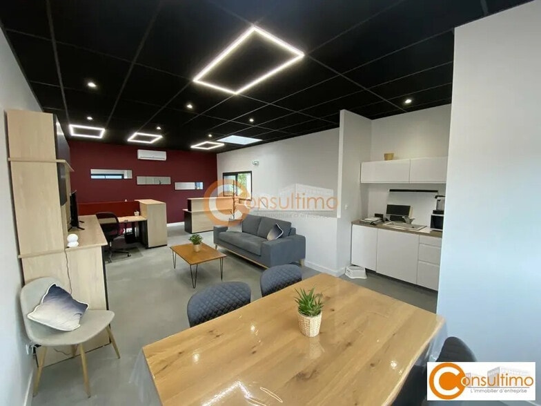 Bureau dans Audenge à louer - Photo de l’immeuble – Image 1 sur 8