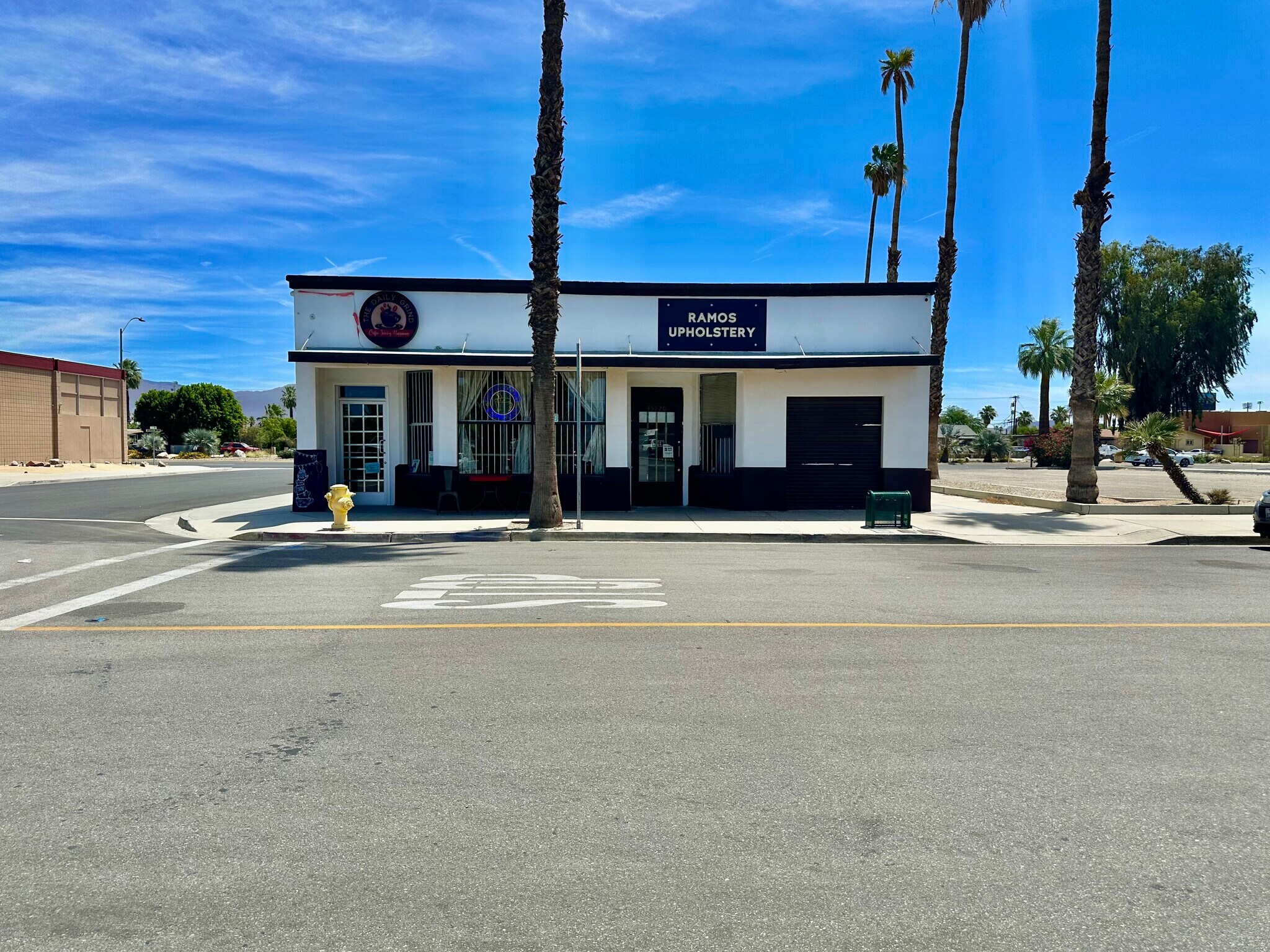 45820 Fargo St, Indio, CA à louer Photo de l’immeuble– Image 1 sur 19