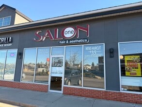 11520 24th St SE, Calgary, AB à louer Photo de l’immeuble– Image 1 sur 7