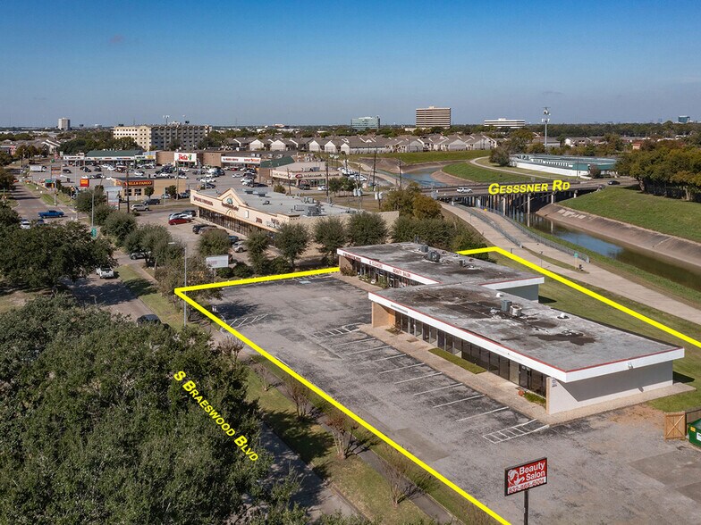 8520-8530 S Braeswood Blvd, Houston, TX à louer - Photo de l’immeuble – Image 2 sur 18
