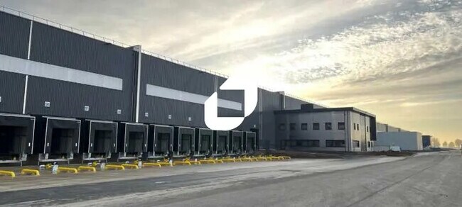 Plus de détails pour Bureau, Industriel/Logistique à louer