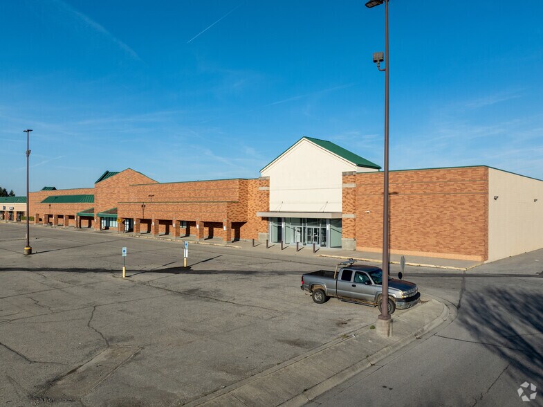 1235 Columbus Ave, Lebanon, OH à louer - Photo de l’immeuble – Image 1 sur 5
