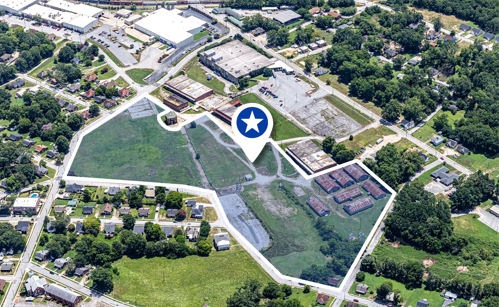 700 Kitson St, Greenwood, SC à vendre Photo principale– Image 1 sur 4