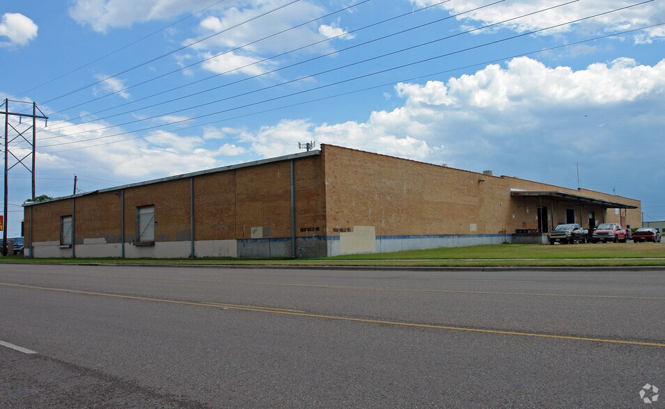 5939 Holly Rd, Corpus Christi, TX à louer - Photo principale – Image 2 sur 3