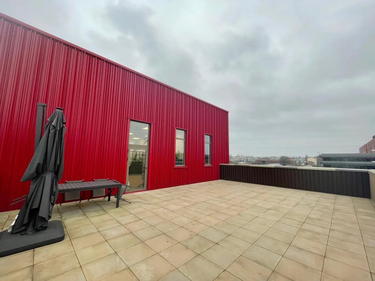 Local d'activités dans Gennevilliers à vendre Photo de l’immeuble– Image 1 sur 10