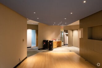 645 Martinsville Rd, Bernards Township, NJ à louer Photo intérieure– Image 2 sur 11