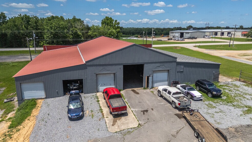 602 E Outer Rd, Poplar Bluff, MO à vendre - Photo de l’immeuble – Image 3 sur 26