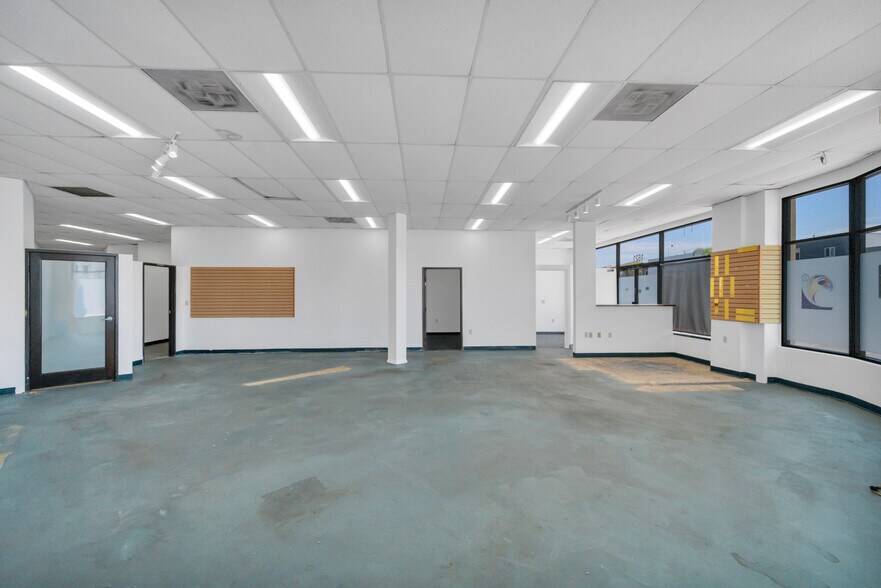 1501-1521 Cabrillo Ave, Torrance, CA à louer - Photo de l’immeuble – Image 3 sur 14