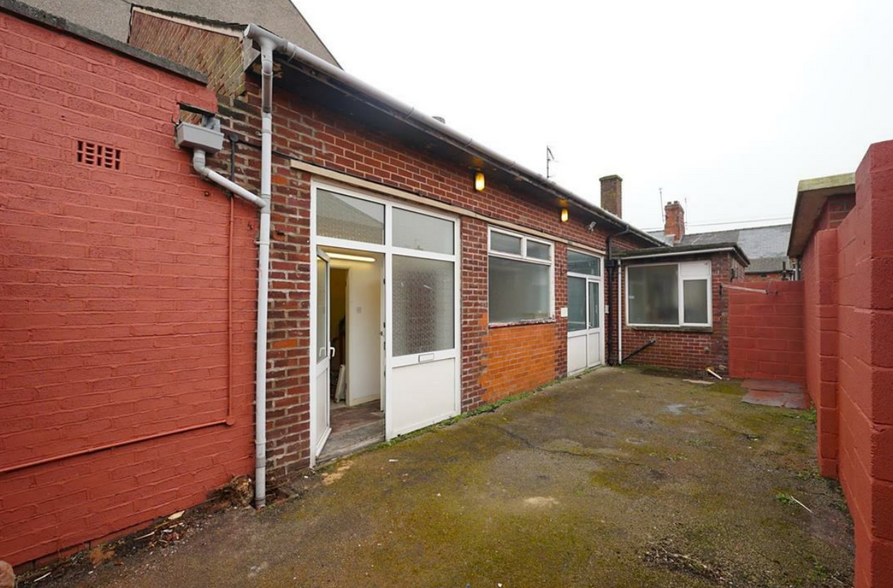 24 Nelson St, Barrow In Furness à vendre - Photo de l’immeuble – Image 3 sur 10