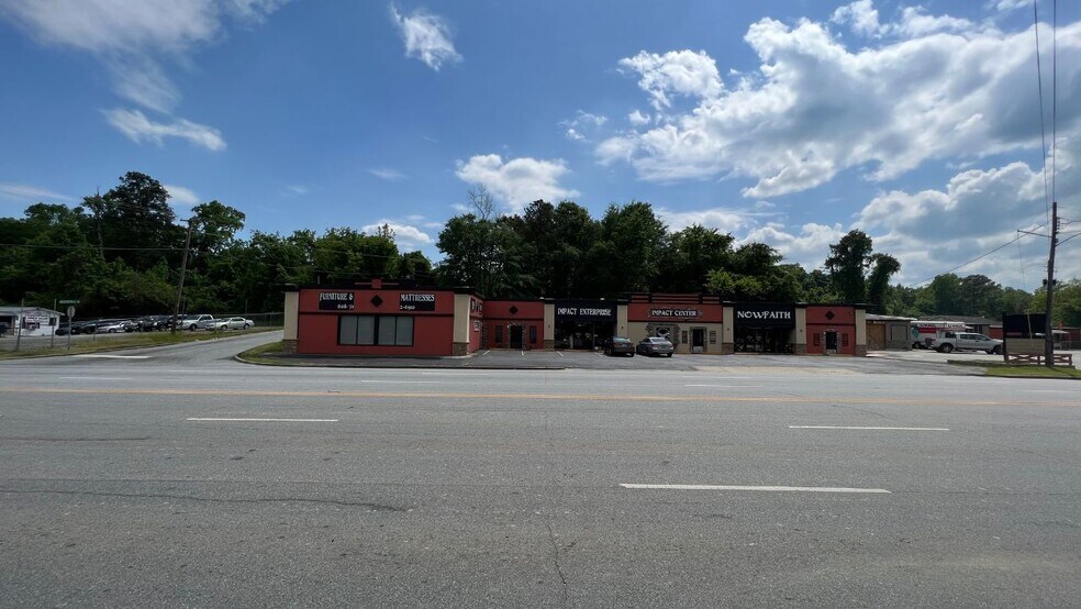 1921 Crawford Rd, Phenix City, AL à vendre - Photo de l’immeuble – Image 2 sur 6