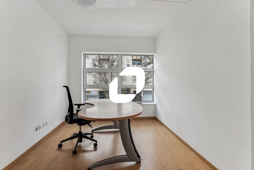 Bureau dans Noisiel à vendre - Photo intérieure – Image 3 sur 11