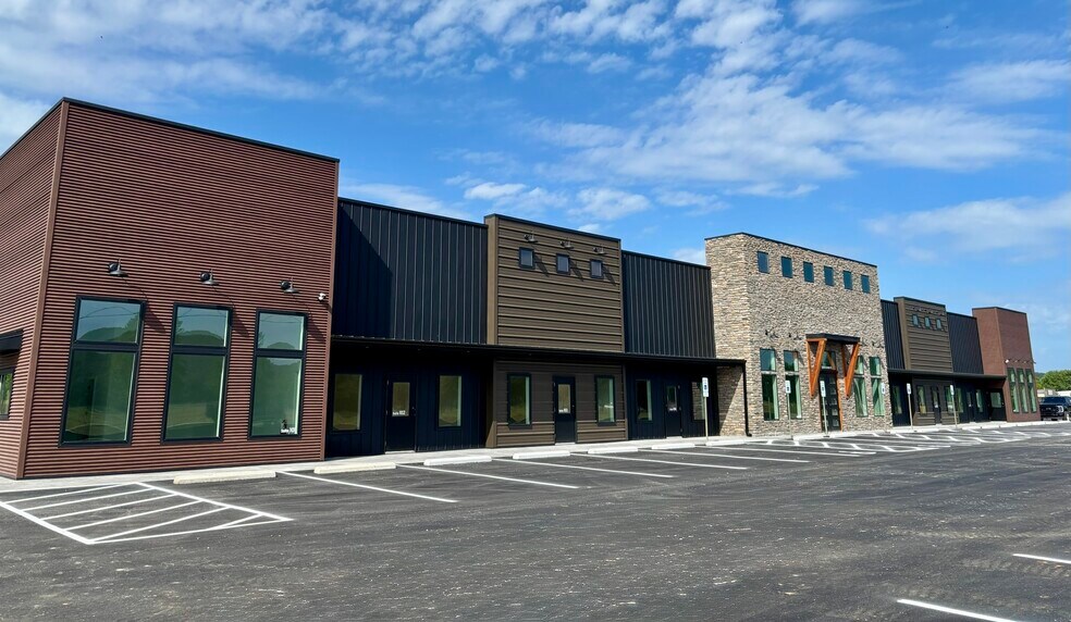 2355 Center St, Fayetteville, AR à louer - Photo de l’immeuble – Image 2 sur 11