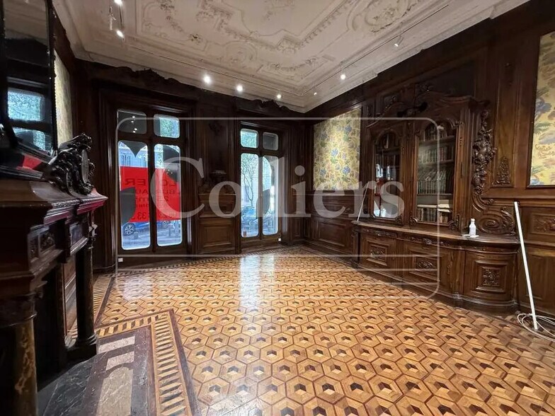 Bureau dans Marseille à louer - Photo de l’immeuble – Image 1 sur 3