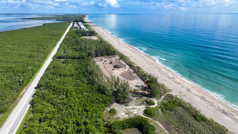Hutchinson Island Oceanfront Lots portefeuille de 2 biens à vendre sur LoopNet.fr - Aérien – Image 3 sur 10