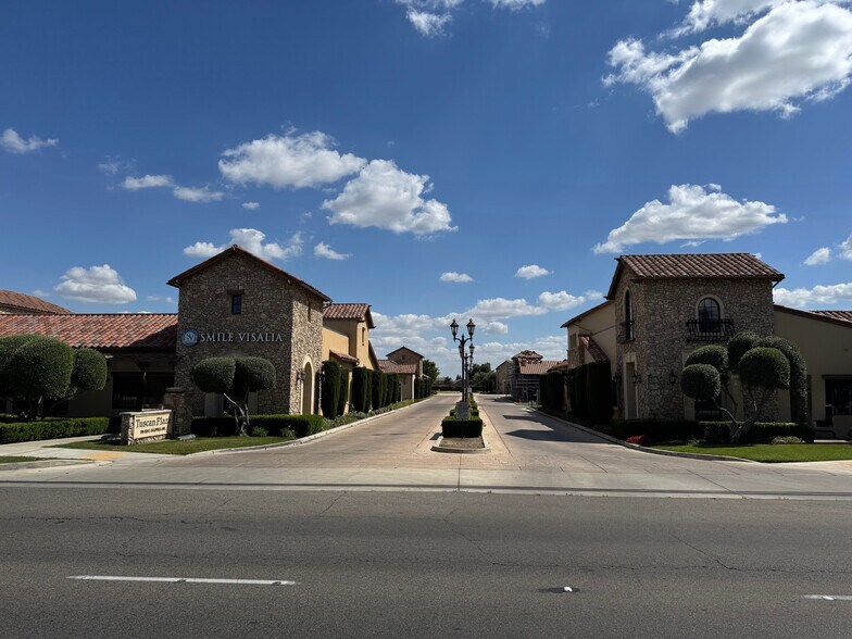 205 E Caldwell Ave, Visalia, CA à vendre - Photo principale – Image 1 sur 3