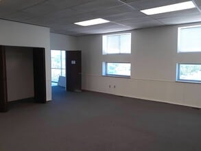 229 W Harris Ave, Salt Lake City, UT à louer Photo de l’immeuble– Image 2 sur 9