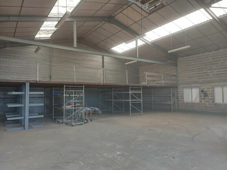 Local d’activités dans Cesson-Sévigné à louer - Photo de l’immeuble – Image 1 sur 5