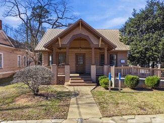 Plus de détails pour 615 Barlow St, Americus, GA - Bureau à vendre