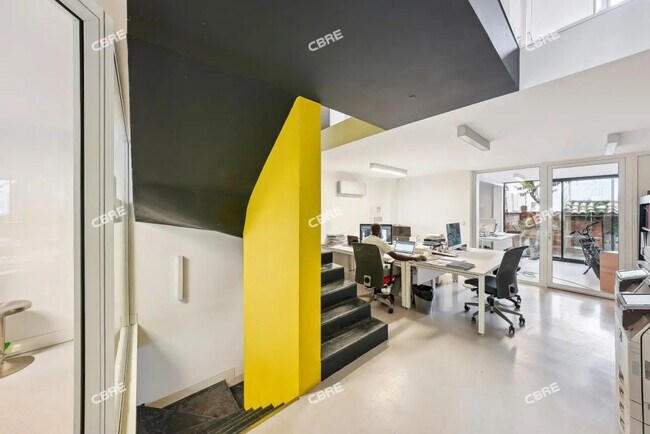 Plus de détails pour Bureau à louer