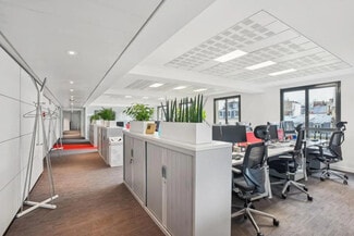 Plus de détails pour 31-33 Rue De La Baume, Paris - Bureau à louer