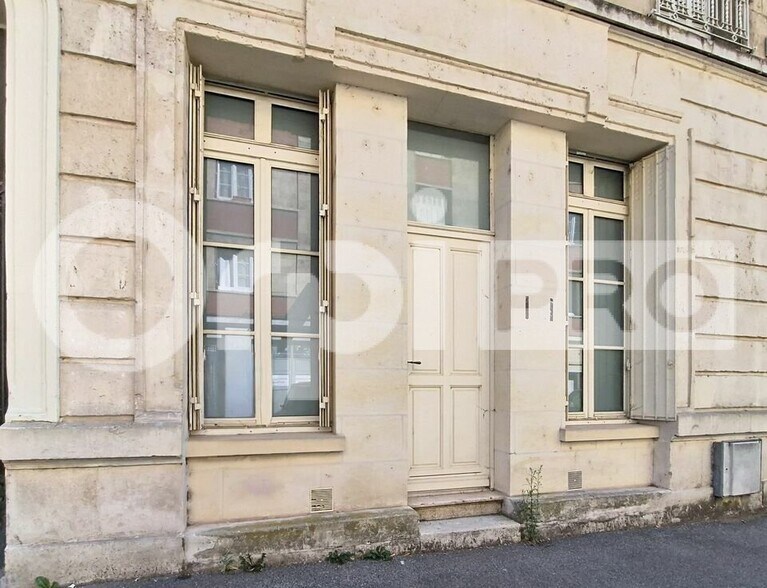 Bureau dans Soissons à louer - Photo de l’immeuble – Image 2 sur 6